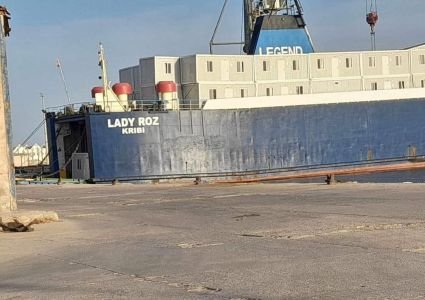 A vessel from Turkey, loaded with prefabricated homes, has arrived for the displaced residents of Derna and other flood-affected cities in Eastern Libya.