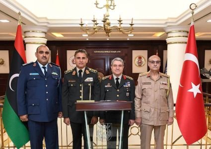 Al-Namroush Discusses Military Cooperation with Turkey in Ankara